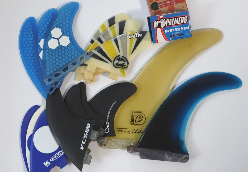 沢山のサーフボード用フィン