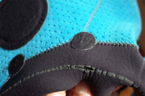 ウェットスーツのリペア-裏側の劣化