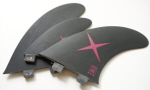 FCS 中古フィン NINJA 蔵 ツインフィン+スタビライザー 真木蔵人シグネチャー condition2 No.96291676